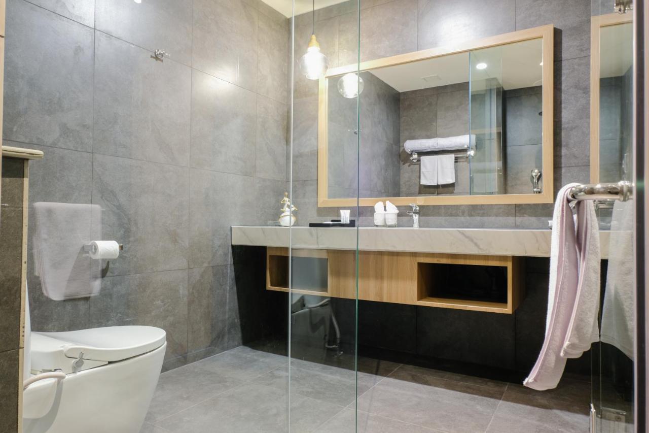 נגויה Artotel Batam מראה חיצוני תמונה